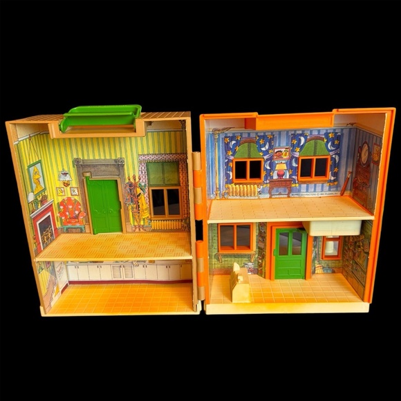 Sesame Street - Mr Hoopers Store Play set 1984 With Figures & Accessories - Picture 4 of 14